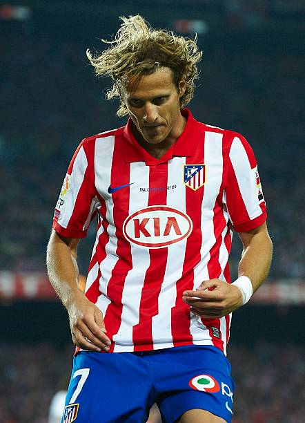 足球训练应 足球训练应