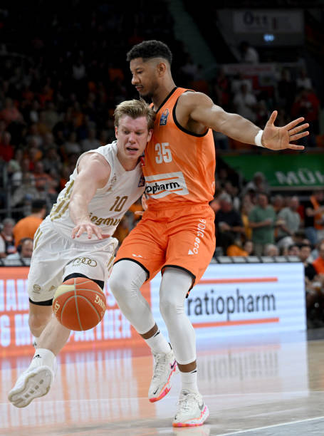 当天的亮相 当天的亮相